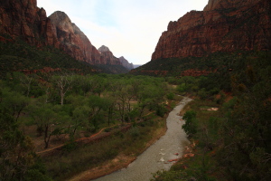 Emerald Pools Hike, Zion National Park