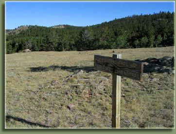 Trail fork at Browns Landing