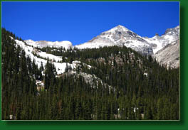 On the trail to Sandbeach Lake